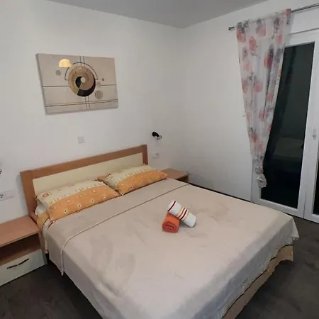 4 Majba Apartman *